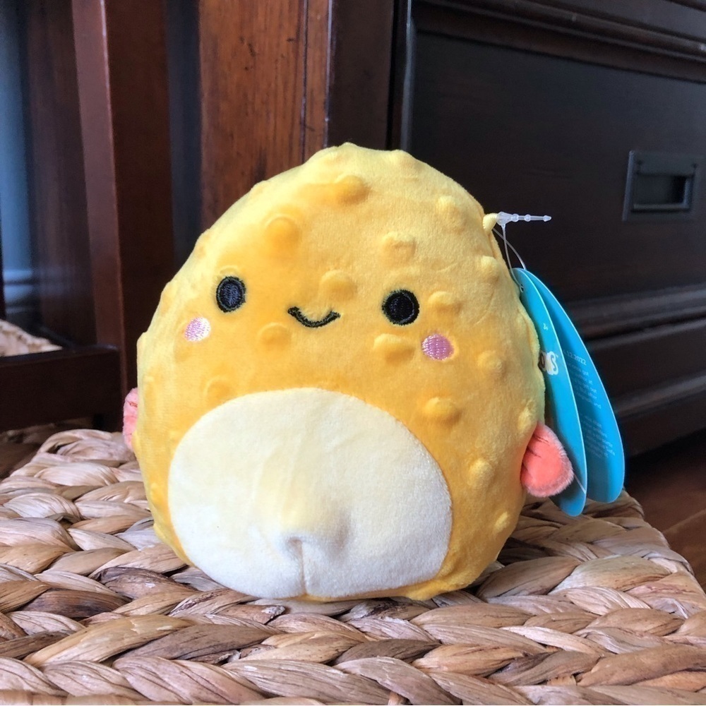 Squishmallows Safa the puffer fish in 5”